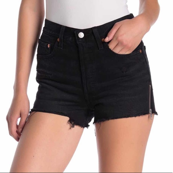 Levi’s 501s Zip Your Lip High Waisted Denim Short - Picture 4 of 7